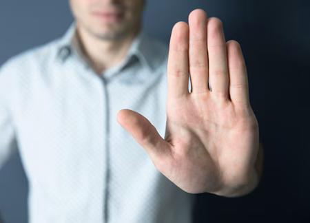 afwerende hand