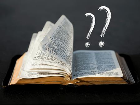 Bybel en vraagteken